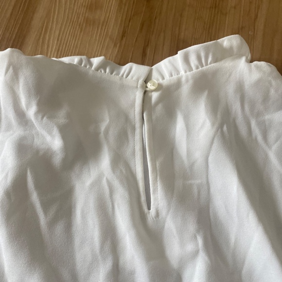 New with tags - Halogen white ruffle neck blouse - Picture 2 of 3